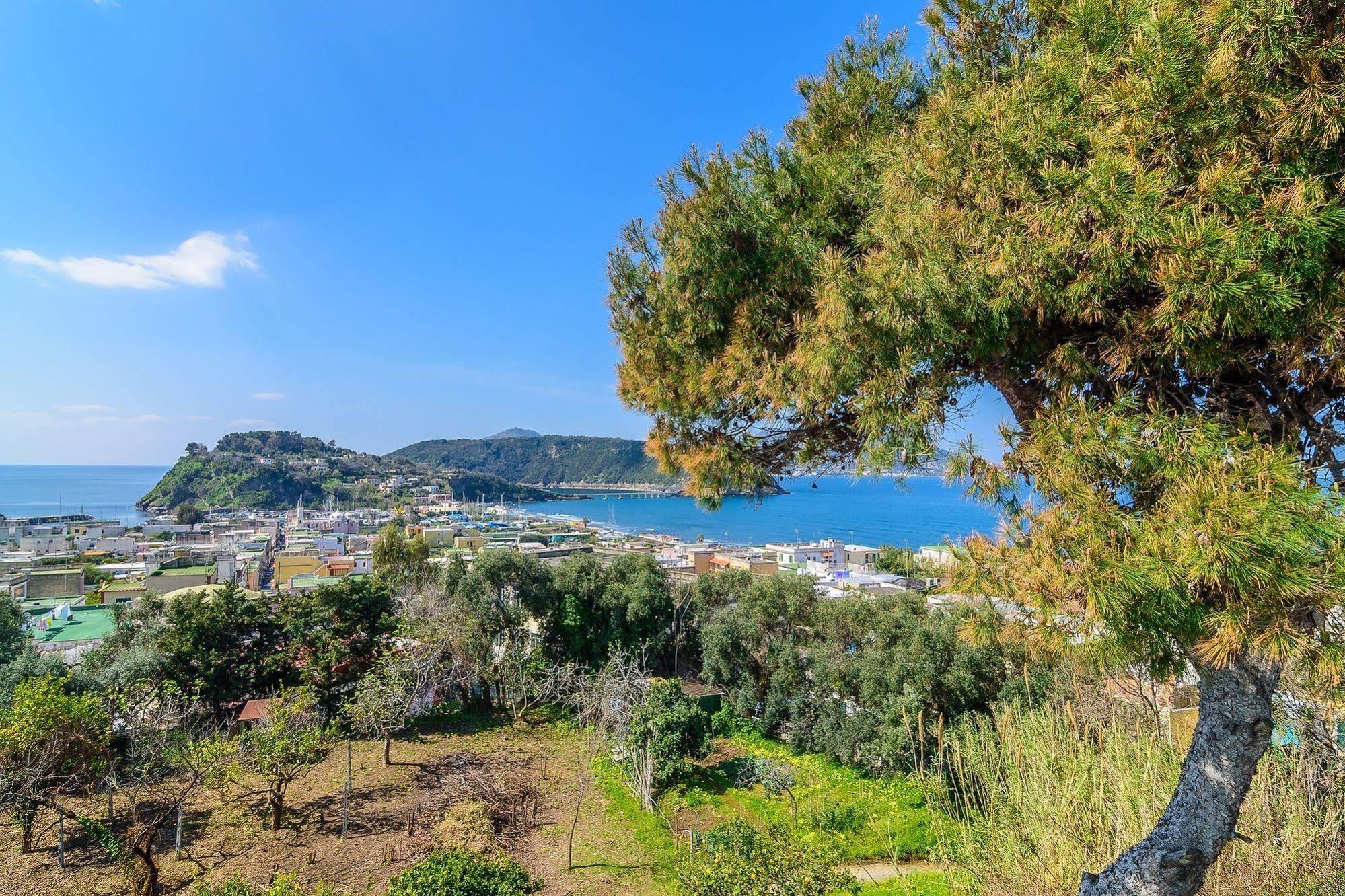 Hotel Riviera Procida Exterior photo