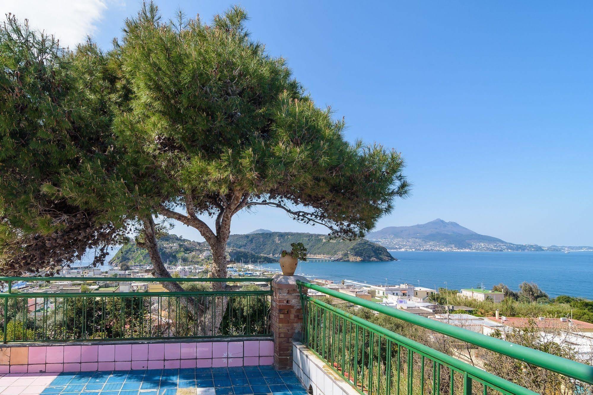 Hotel Riviera Procida Exterior photo